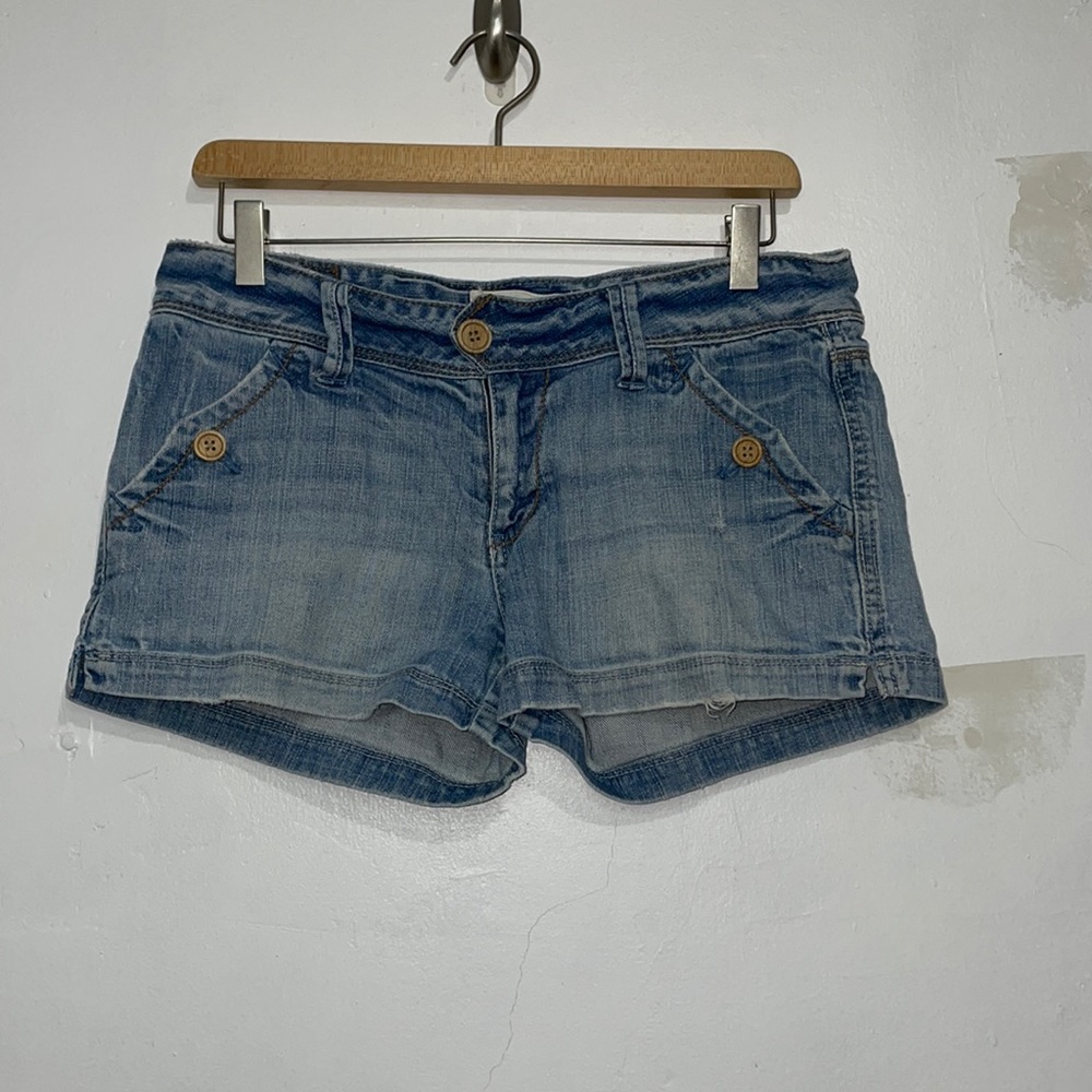 Size 5/6 Women's Maurices Blue Jean Shorts